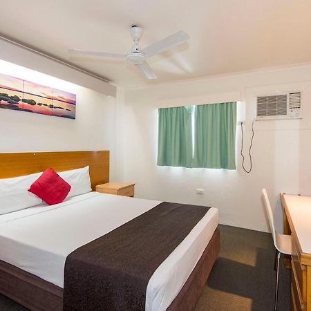 Coral Sands Motel Маккай Номер фото