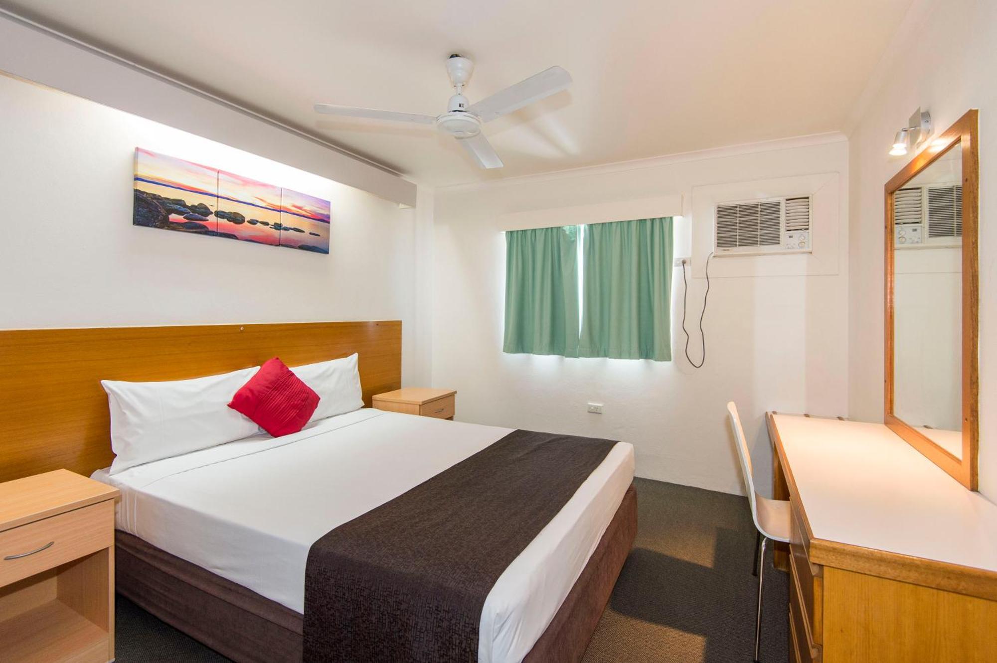 Coral Sands Motel Маккай Номер фото